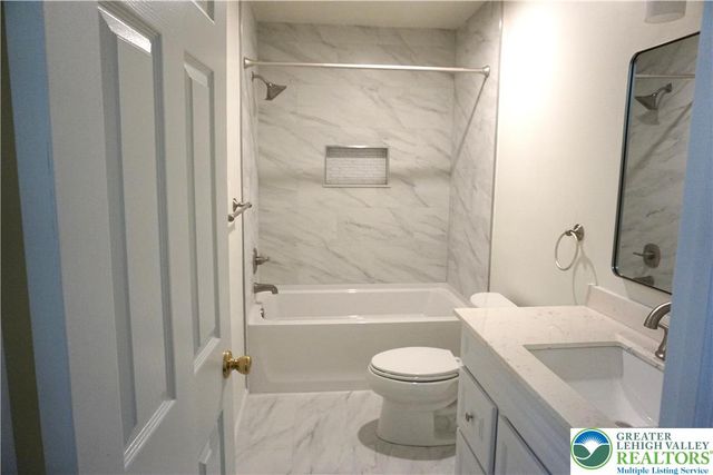 4651 Cheryl Drive, Hanover Twp, PA 18017