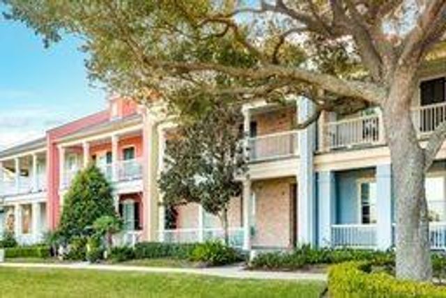 110 Island Passage, Galveston, TX 77554