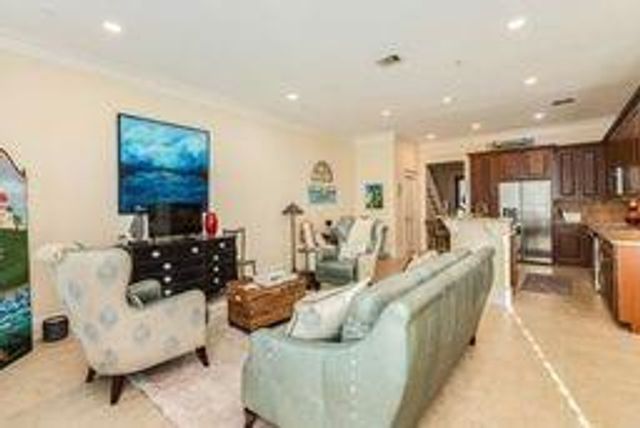 110 Island Passage, Galveston, TX 77554