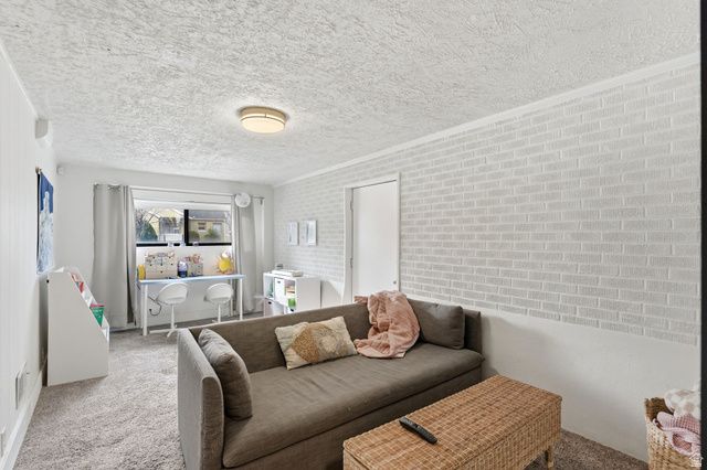 321 E 6240 S, Murray, UT 84107