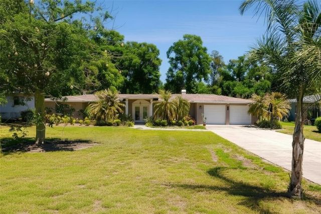 608 VANDERBAKER ROAD, Temple Terrace, FL 33617