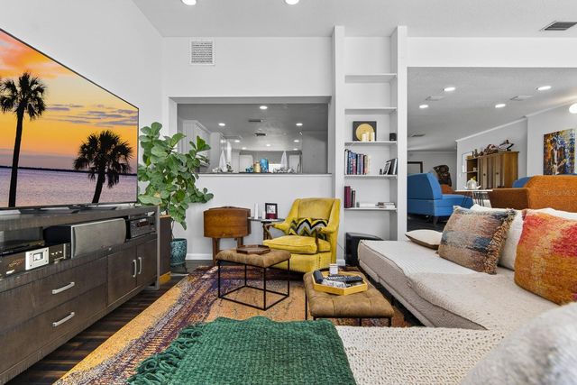 608 VANDERBAKER ROAD, Temple Terrace, FL 33617