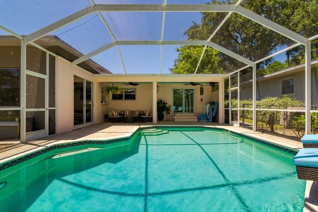 608 VANDERBAKER ROAD, Temple Terrace, FL 33617