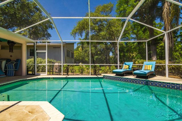 608 VANDERBAKER ROAD, Temple Terrace, FL 33617