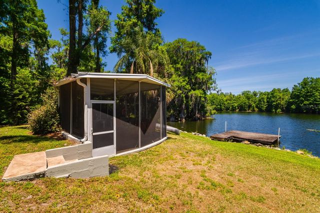 608 VANDERBAKER ROAD, Temple Terrace, FL 33617