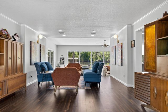 608 VANDERBAKER ROAD, Temple Terrace, FL 33617