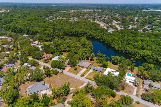 608 VANDERBAKER ROAD, Temple Terrace, FL 33617