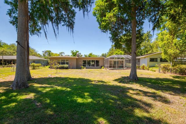 608 VANDERBAKER ROAD, Temple Terrace, FL 33617