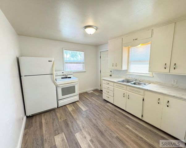 112 Topaz, Blackfoot, ID 83221