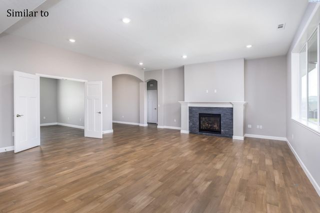 7017 Belmont, West Richland, WA 99353