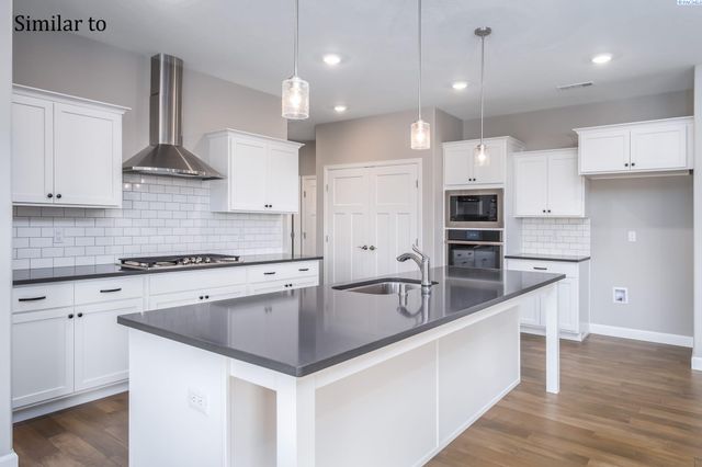 7017 Belmont, West Richland, WA 99353