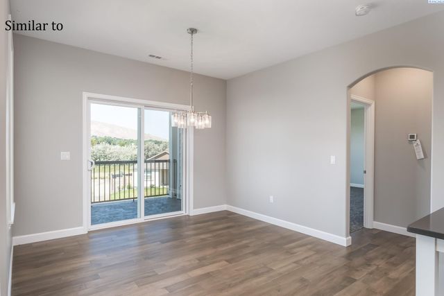 7017 Belmont, West Richland, WA 99353