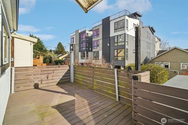 851 NW 56th Street, Seattle, WA 98107