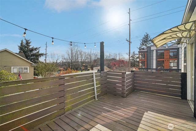 851 NW 56th Street, Seattle, WA 98107
