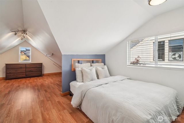 851 NW 56th Street, Seattle, WA 98107