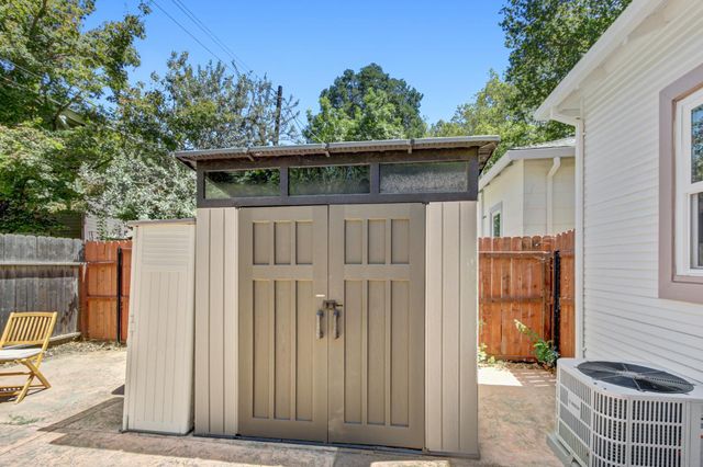 409 U St, Sacramento, CA 95818