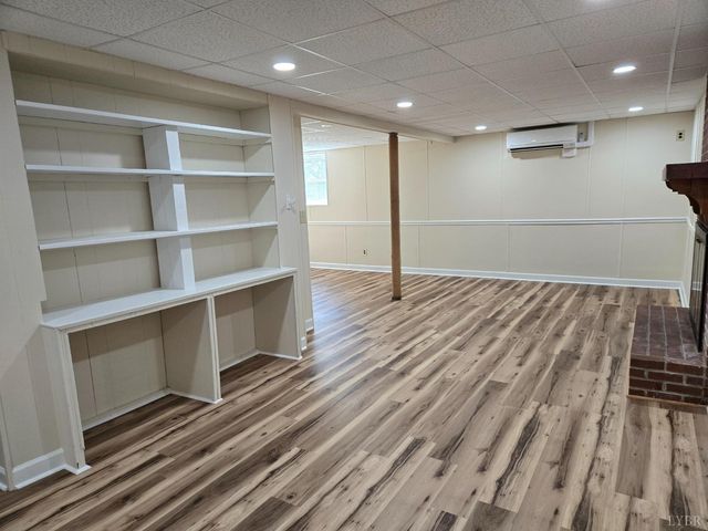 1305 Lee Drive, Farmville, VA 23901