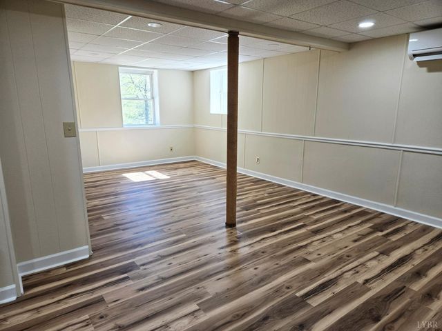 1305 Lee Drive, Farmville, VA 23901