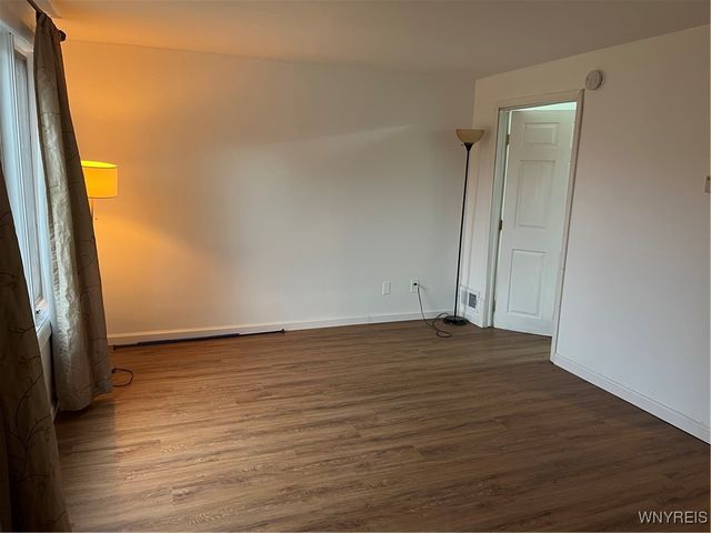 368 Grover Cleveland Highway, Amherst, NY 14226