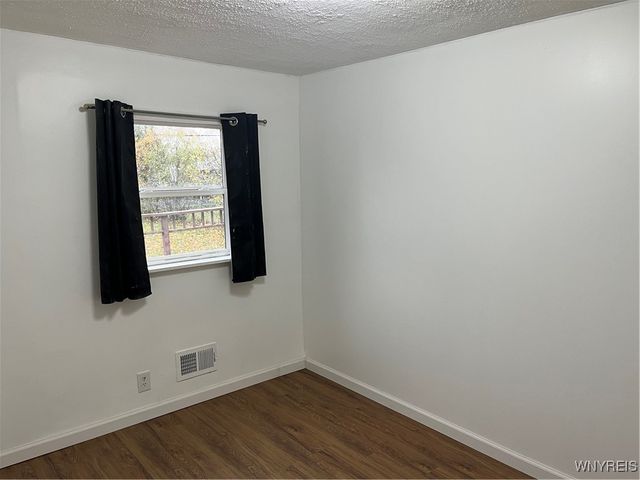 368 Grover Cleveland Highway, Amherst, NY 14226