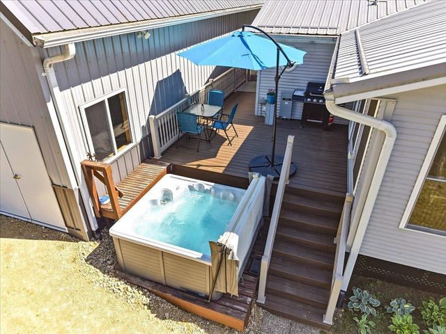 W5510 Oxbow Trail, Princeton, WI 54968
