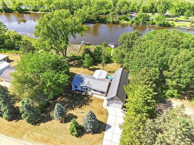 W5510 Oxbow Trail, Princeton, WI 54968