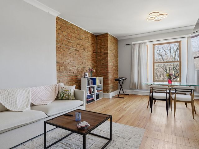 5464 S woodlawn Avenue 3W, Chicago, IL 60615