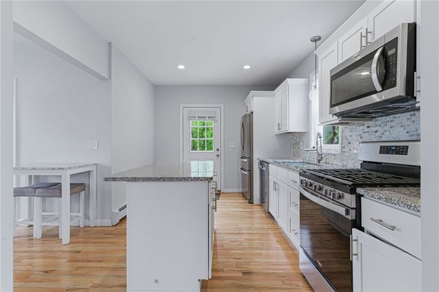 224 Francis Avenue, North Providence, RI 02904