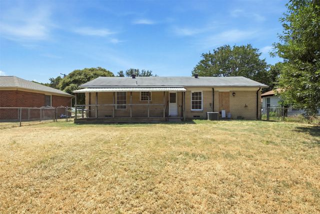 1219 Daisy Lane, Irving, TX 75061