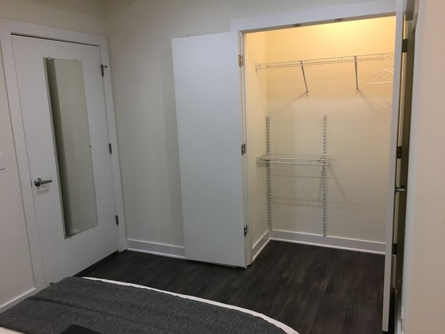 1760 N Clark Street GS, Chicago, IL 60614