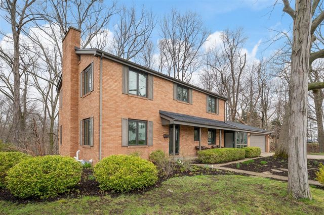 703 Comings Avenue, Saint Joseph, MI 49085