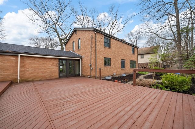 703 Comings Avenue, Saint Joseph, MI 49085
