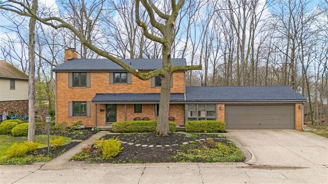 703 Comings Avenue, Saint Joseph, MI 49085