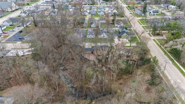 703 Comings Avenue, Saint Joseph, MI 49085