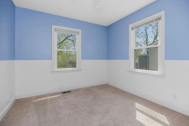 3405 S Arlington Avenue, Independence, MO 64052