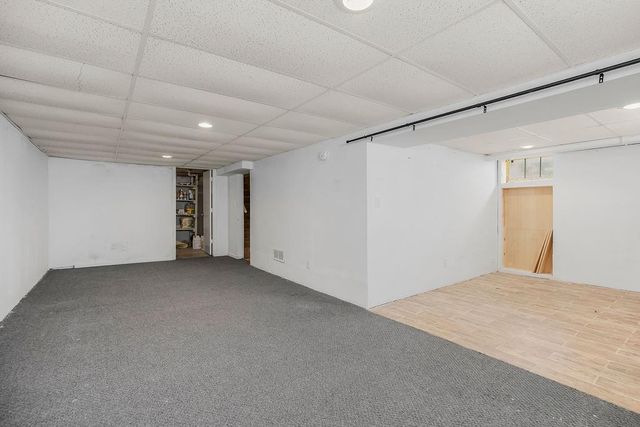 3405 S Arlington Avenue, Independence, MO 64052