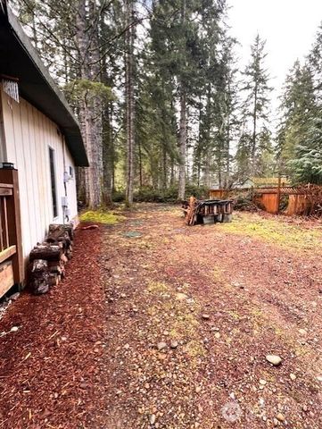61 NE Madrona Court, Tahuya, WA 98588