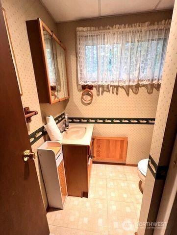 61 NE Madrona Court, Tahuya, WA 98588