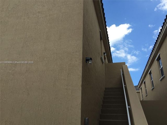 17105 SW 96th St Studio, Miami, FL 33196