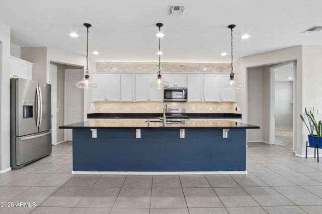 17766 W GRANITE VIEW Drive, Goodyear, AZ 85338