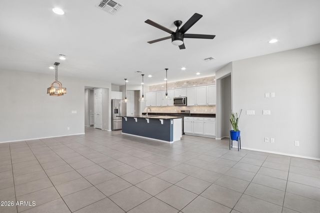 17766 W GRANITE VIEW Drive, Goodyear, AZ 85338