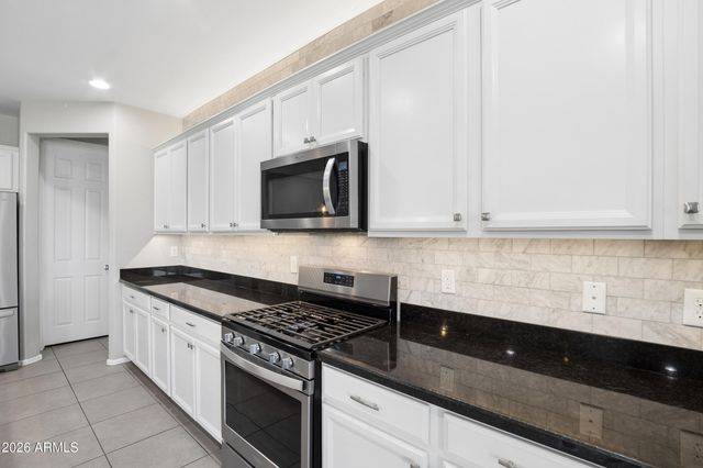 17766 W GRANITE VIEW Drive, Goodyear, AZ 85338