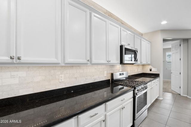 17766 W GRANITE VIEW Drive, Goodyear, AZ 85338