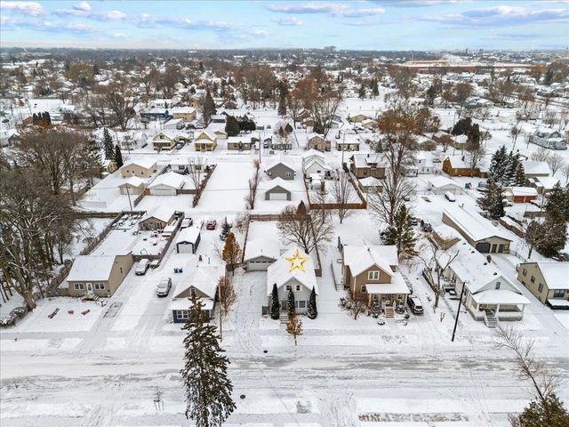 1132 BERNER STREET, Green Bay, WI 54302