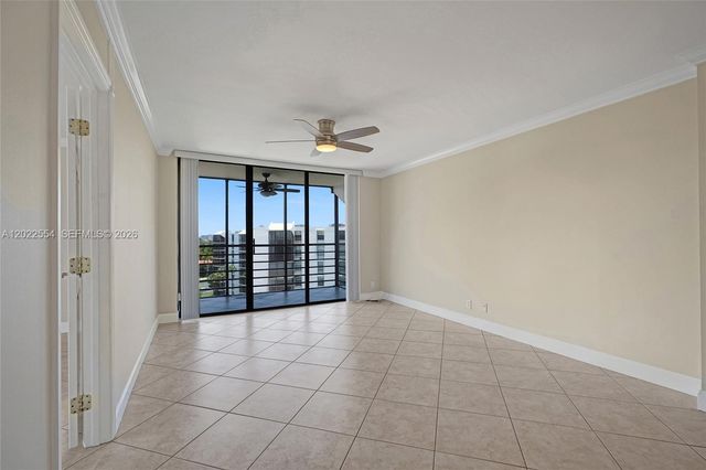 20400 W Country Club Dr 812, Aventura, FL 33180