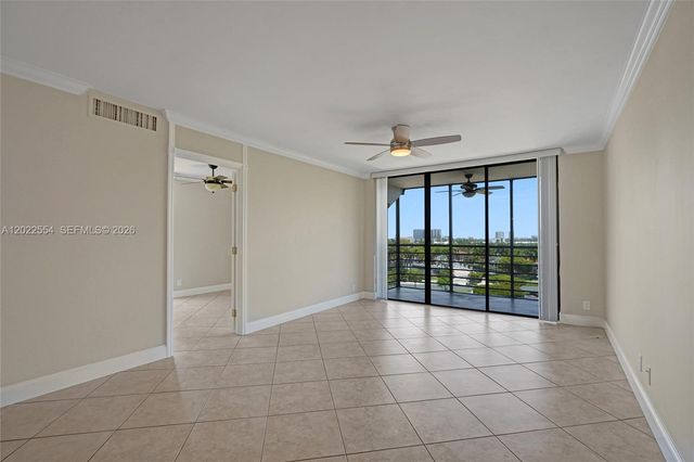 20400 W Country Club Dr 812, Aventura, FL 33180