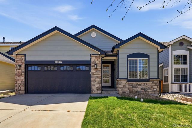 20982 E 40th Place, Denver, CO 80249