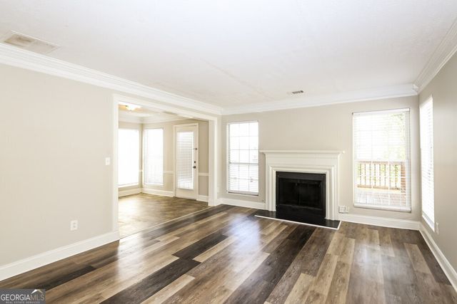 1200 Woodstream Drive, Lawrenceville, GA 30044