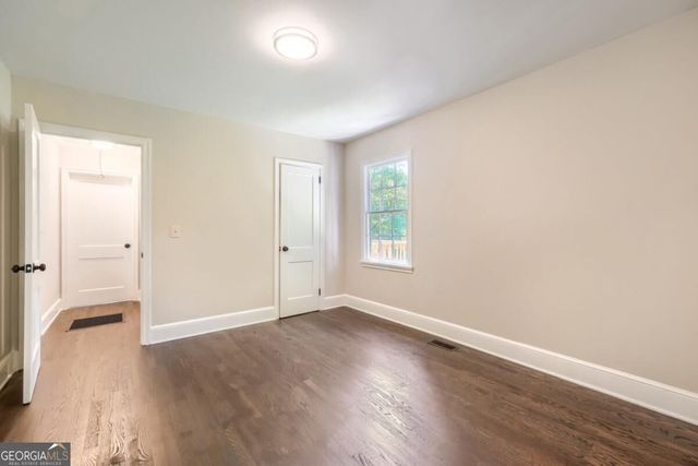 396 Forrest Ridge Drive NW, Atlanta, GA 30318
