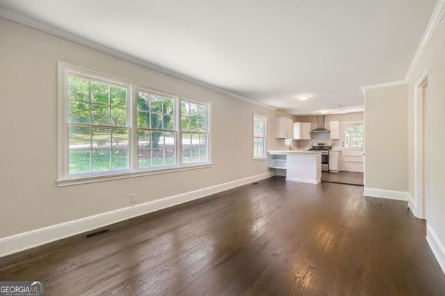 396 Forrest Ridge Drive NW, Atlanta, GA 30318